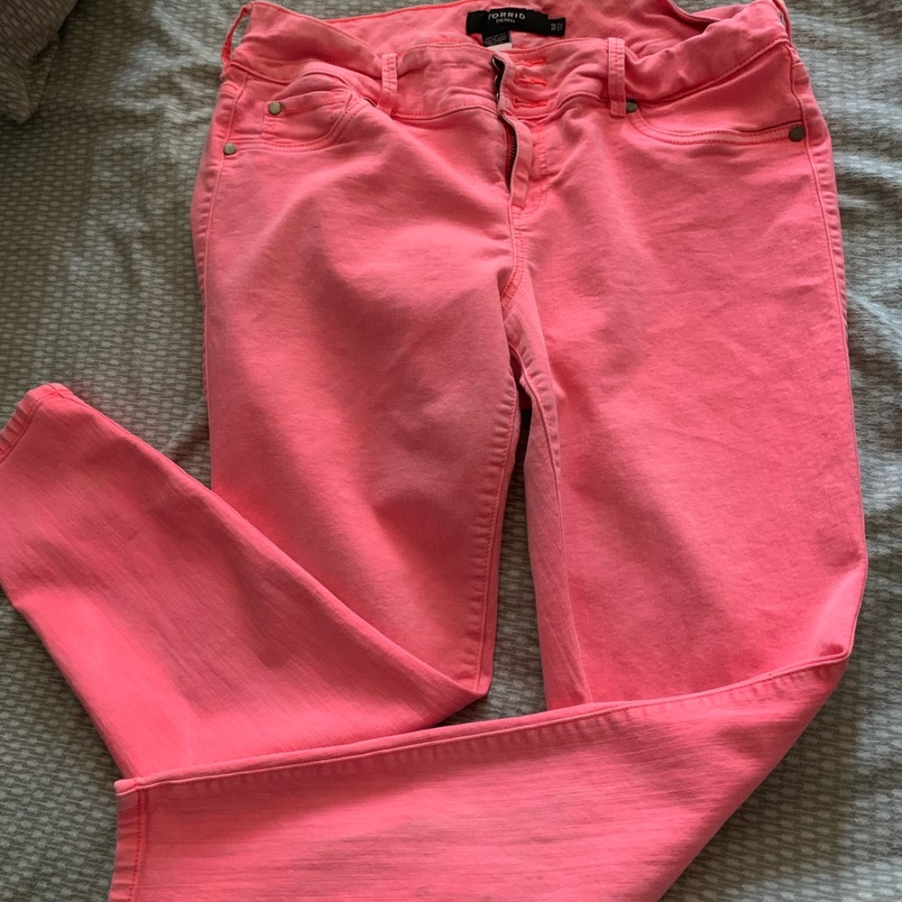 Hot pink jeggings